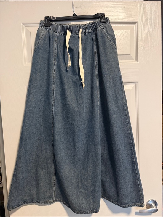 Chou Yatou Dresses & Skirts - Denim Midi Skirt with Drawstring Waist - Blue